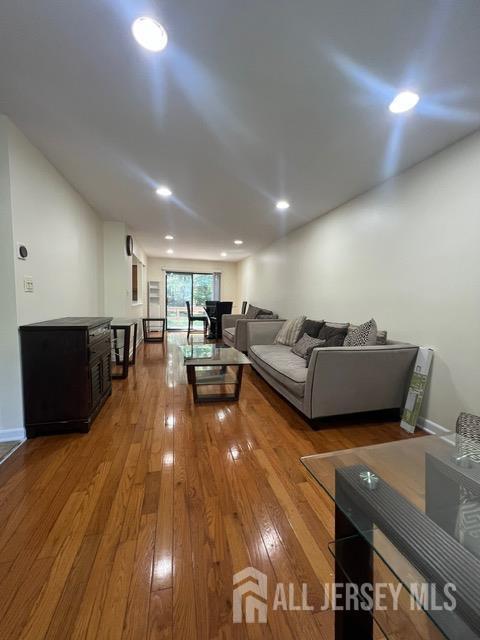 Building Photo - 3302 Cricket Cir