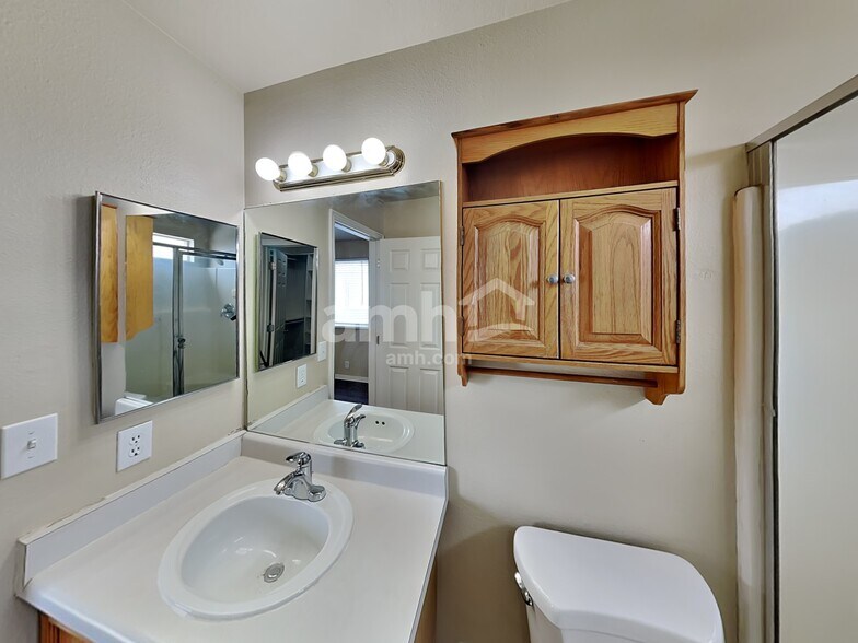 Building Photo - 2961 W 1400 N