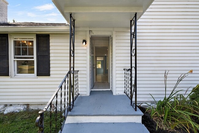 Building Photo - 86 Jackson Ave