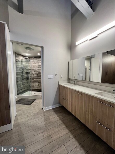 Building Photo - 1147-53-1153 N 4th St