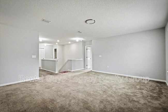 Building Photo - 5054 Oak Bend Ave