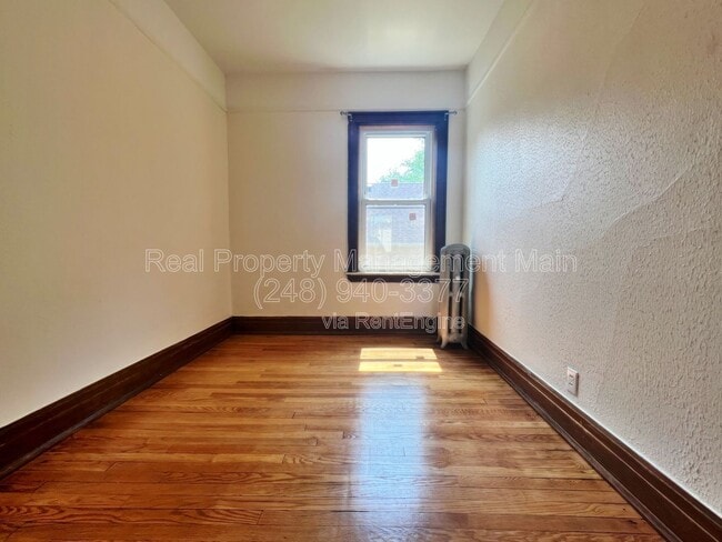 Building Photo - 7107 St John St