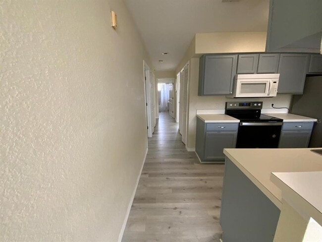Building Photo - 2327 Prime Cir