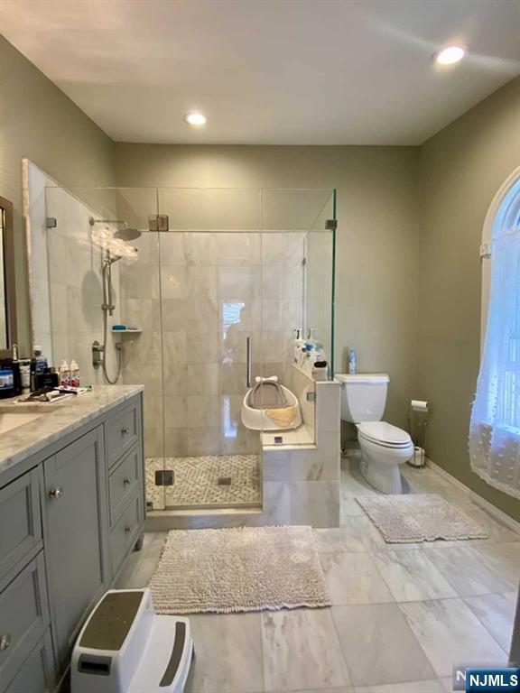 Building Photo - 144 Panorama Dr