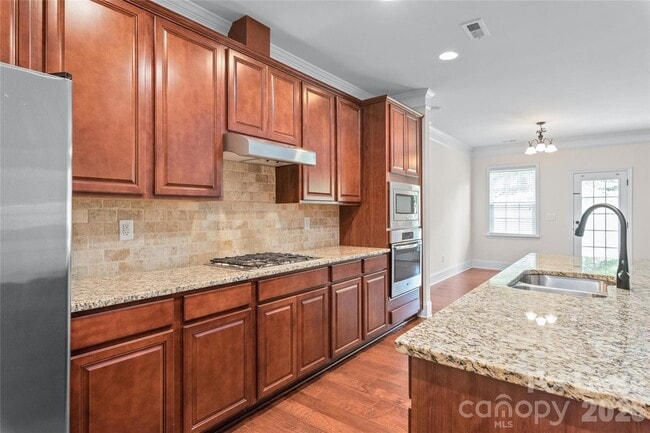 Building Photo - 3306 Carmel Rd