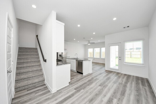 Building Photo - 10326 Penryn Frst Trl