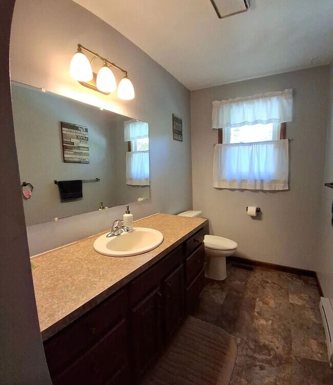 Building Photo - Cozy 3BR House in Elizabethtown