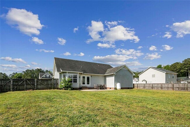 Building Photo - 118 Gait Ct