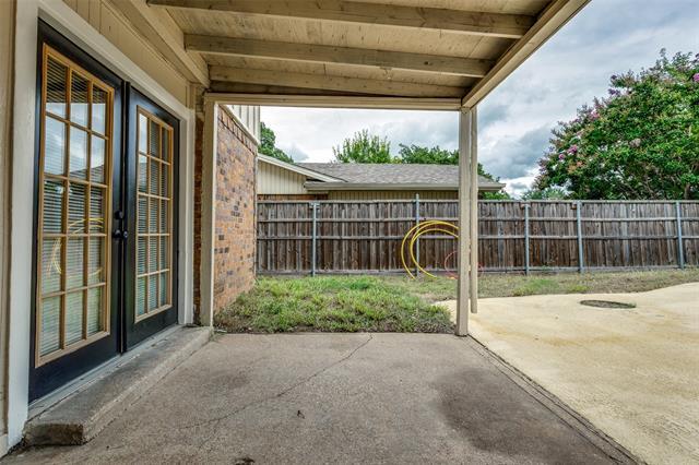 Building Photo - 2018 Vail Dr