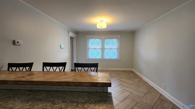 Building Photo - 11402 Hillwood Dr SE