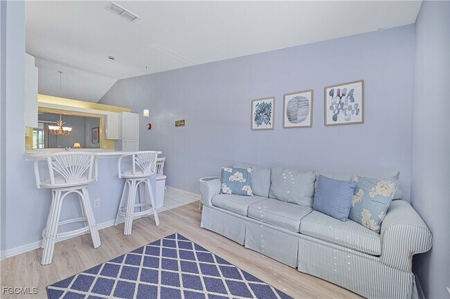 Building Photo - 14521 Daffodil Dr