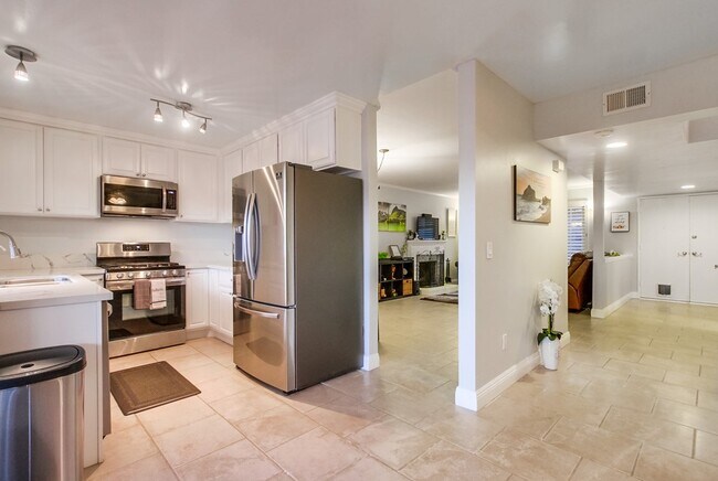 Building Photo - 9044 Capcano Rd