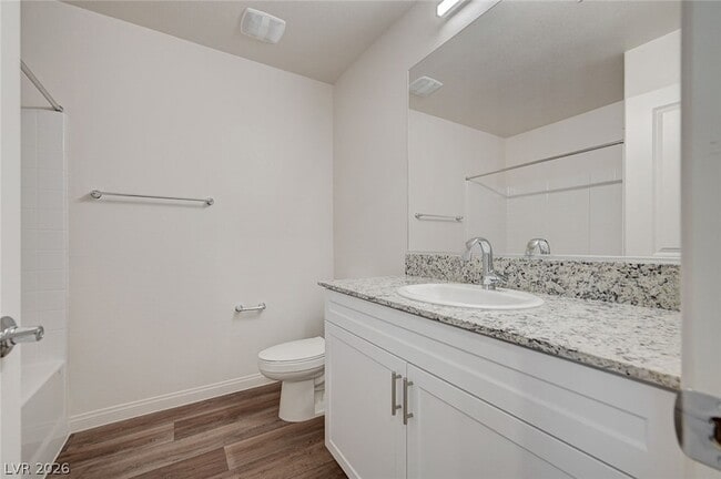 Building Photo - 3026 Baltic Grn St