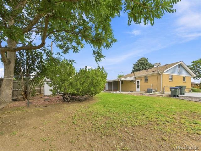 Building Photo - 11305 Downing Dr