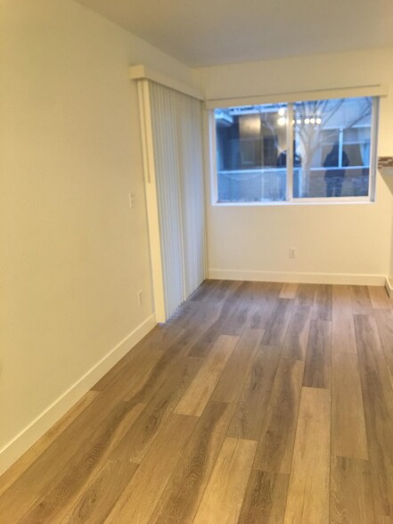 Building Photo - 4545 Wheaton Dr