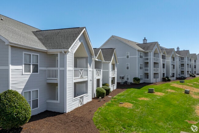 Building Photo - Catawba Apartments