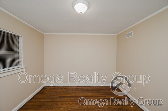 Building Photo - 2941 Ashley Ave