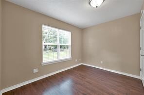 Building Photo - 10826-10826 Joann St