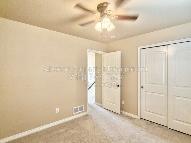 Building Photo - 7270 Araia Dr