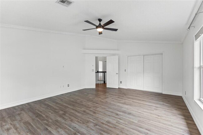 Building Photo - 9307 Poplar Creek Ct