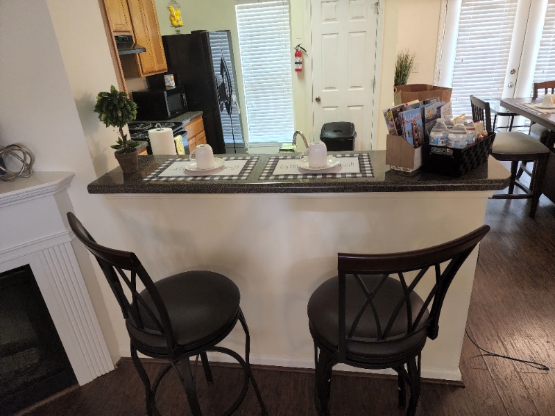 Building Photo - 4468 Highwood Park Dr