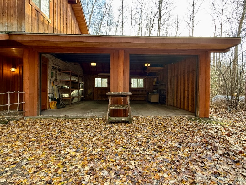 Building Photo - 1611 N Fork Rd