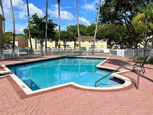 Building Photo - 8030 SW 21st Ct