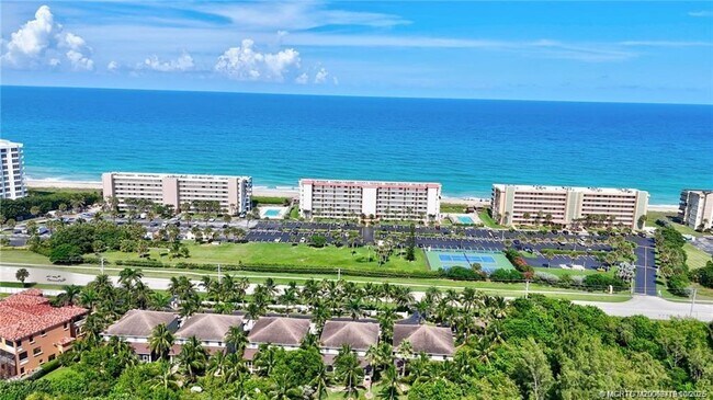 Building Photo - 10200 S Ocean Dr