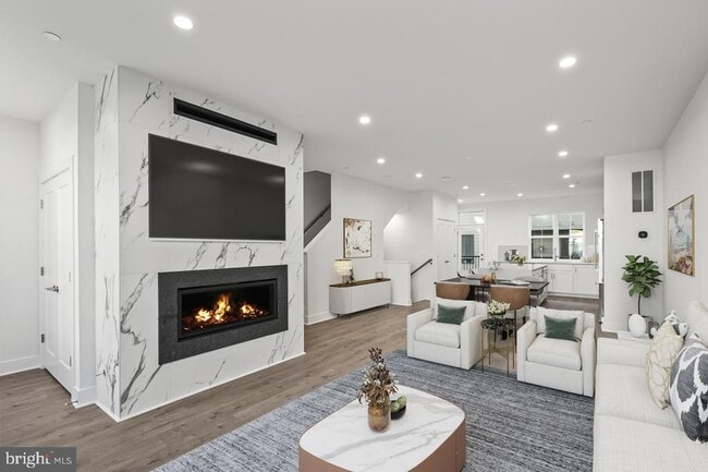 Building Photo - 1211 Northside Park Blvd