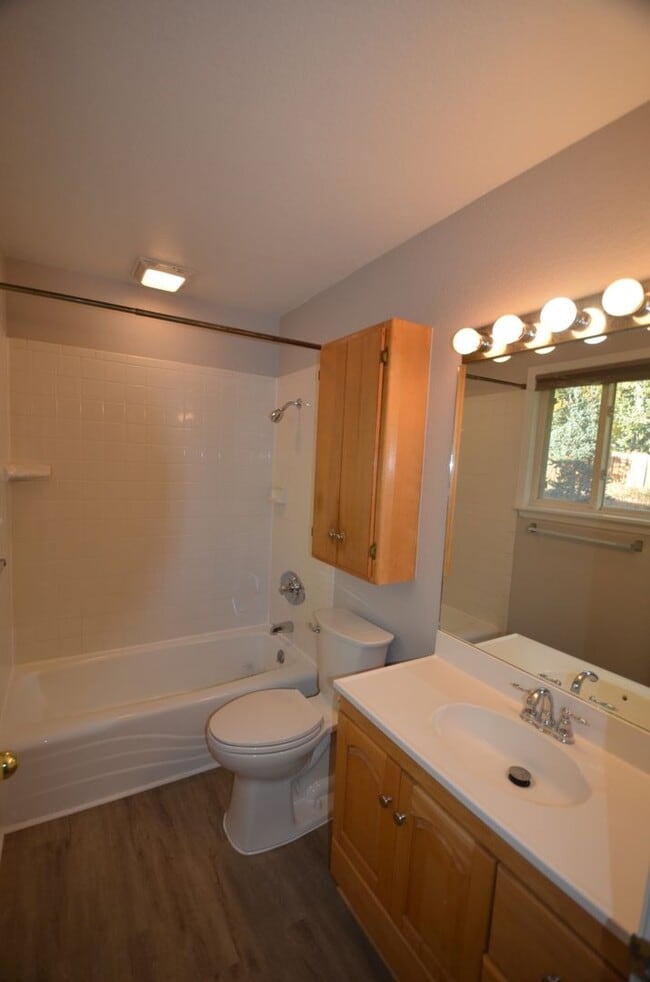 Building Photo - Fairplay home available Now- large fenced yard - Mountain views! Year lease!