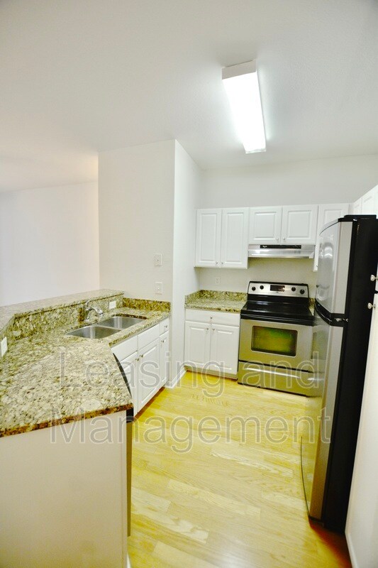 Building Photo - 60 Fenwick Hall Allee