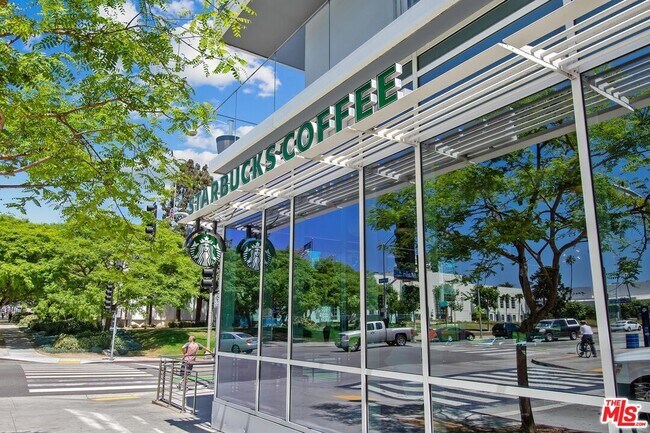 Building Photo - 1705-1725 Ocean Ave