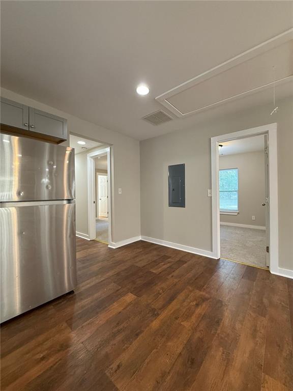 Building Photo - 221 Sheppard Pl