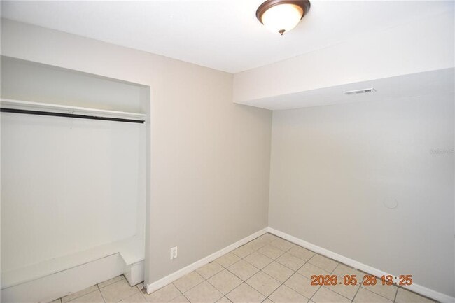 Building Photo - 4011 W Marietta St