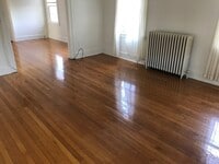 Building Photo - Braddock Rd Boening