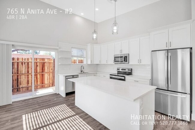 Building Photo - 765 N Anita Ave