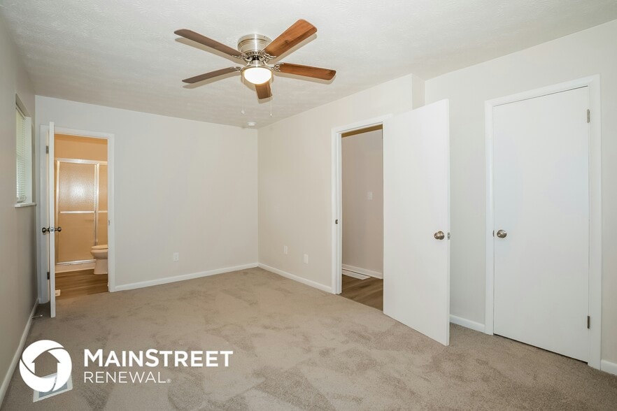 Building Photo - 424 Azalea Dr