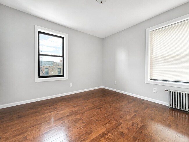 Floorplan - 546 Isham Street