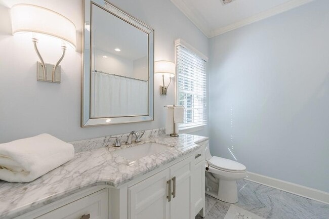 Building Photo - 25 Asheworth Ct NW