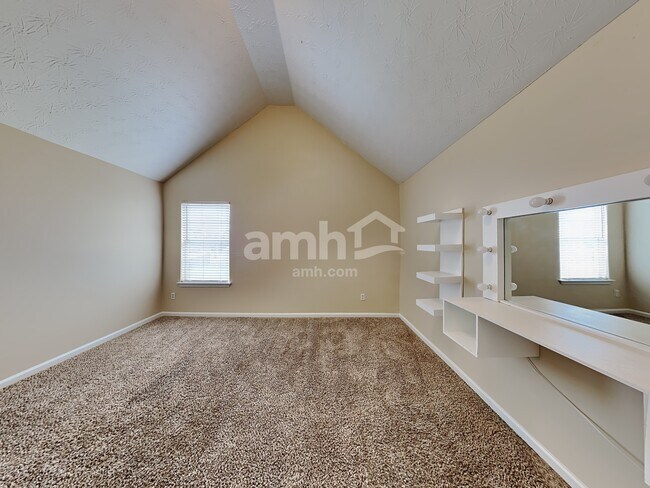 Building Photo - 1140 Ivey Lane