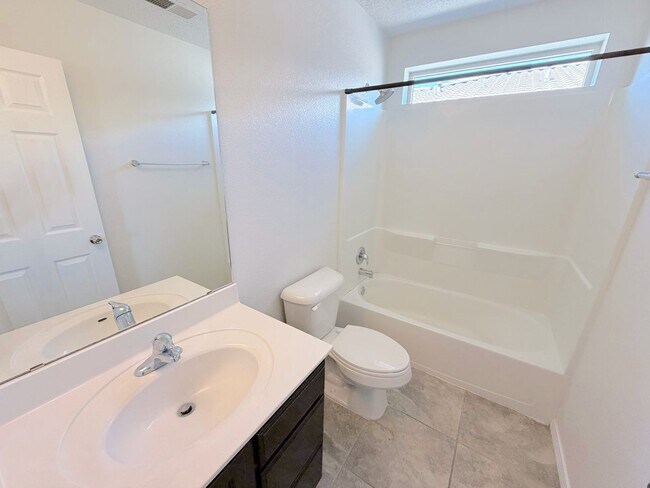 Building Photo - 8323 Groundsel Rd NW