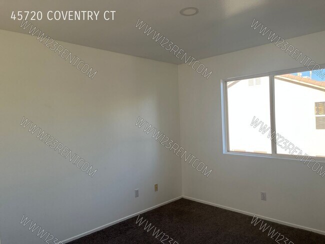 Building Photo - 45720 Coventry Ct.