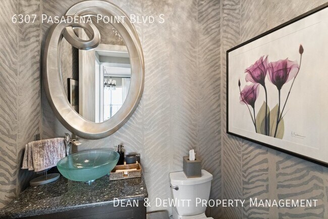 Building Photo - Fully Furnished LUXURY Home in Exclusive PYCC