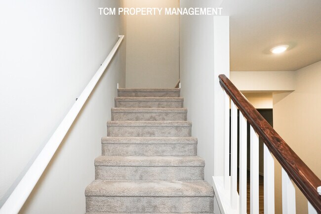 Building Photo - 18818-18813 13th Ave W