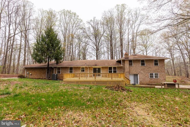 Building Photo - 9409 Croom Acres Dr