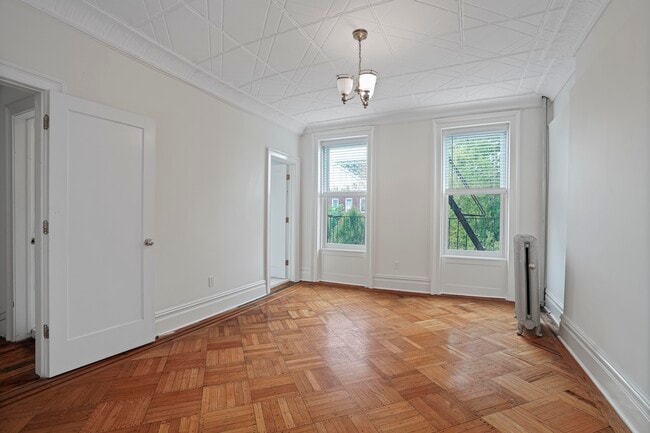 Building Photo - 284 Carroll St