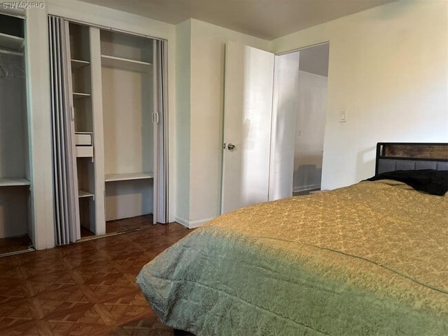 Building Photo - 82 Waring Pl