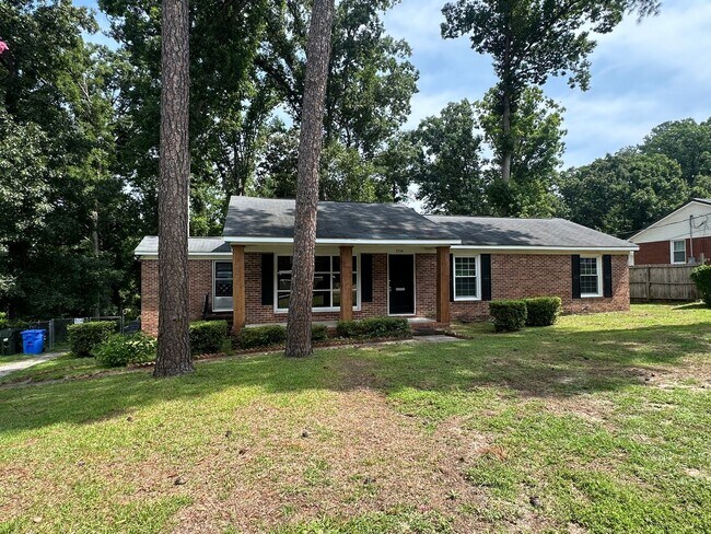 Building Photo - 3514 Ridgecrest Ave