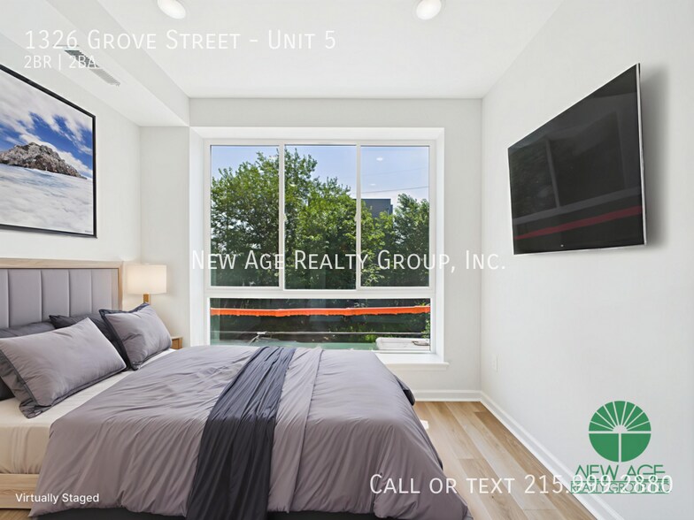 Building Photo - 1326 Grove St