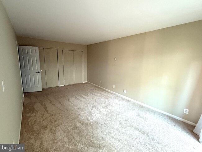 Building Photo - 277 W Chelsea Cir